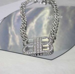 Diseñadores de moda Collar BB Cabina de cadena de enlace cubano Collar de doble letra Collar con diamantes para hombres y mujeres