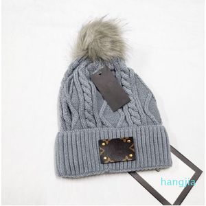 Créateurs de mode Beanie femmes Casual laine à tricoter chaud Gorro bonnets casquettes de crâne