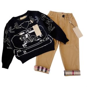Modeontwerpers Kinderkledingsets Jongens Meisjes jas jas broek Trainingspakken Lange mouw Outdoor Kinderen hoodie Pak Baby Boy Shirts Sportkleding 100cm-150cm G06