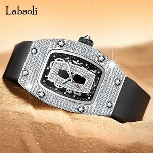 Fashion Diamond ingelegd vierkante Tiktok Womens Watches zijn populaire waterdichte lichtkwarts voor vrouwen
