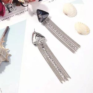 Mode-diamants balancent boucles d'oreilles pour les femmes luxe argent gland Triangle cristal chaînes à maillons lustre boucle d'oreille fiançailles bijoux de mariage