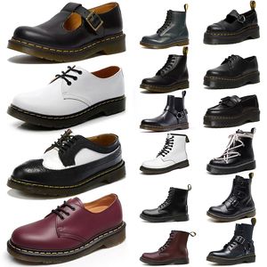 Fashion Doc Martens Boots Dr Martins Bottises pour femmes Chaussures de cheville extérieure baskets classiques Oxford Bootom Platform Boots en cuir Bottes de neige d'hiver