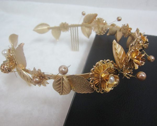 Fashion-e Diademas de hojas de metal para mujer, joyería para el cabello de moda 2016, peinetas de flores huecas, diadema dorada, accesorios para el cabello nupcial vintage