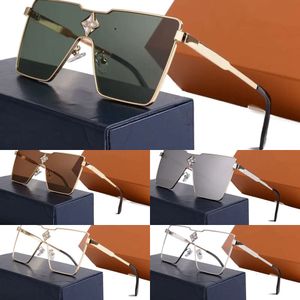Moda Eities Viutonities Diseñador Gafas de sol Carta para mujer Goggle Senior Mens Eyewear para mujeres Anteojos Marco Vintage Metal Gafas de sol