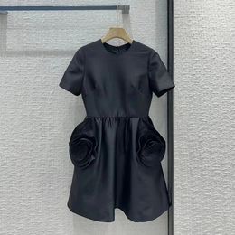 Mode Elegant Black Party Jurken Women Oneck Short Sleeve 3D Flower Patchwork Aline Sweet Dress 240424