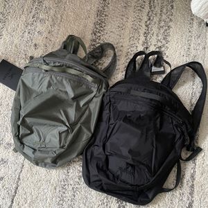 Mode Broidered Sac à dos causal Bag de randonnée extérieure pliable Sac à dos sportif ultralier