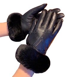 Guantes bordados a la moda para mujer, guantes cálidos a prueba de viento, mitones gruesos de invierno, manopla de calidad superior de Color sólido para mujer