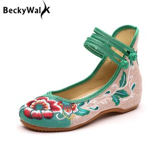 Mode Borduren Vrouwen Schoenen Chinese Stijl Doek Hoge Top Casual Platte Vrouw Bloemen Dans Plus Size EU3543 WSH2288 240307