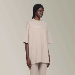 Fashion Ess Designer New Brand Adult Beige Bonddedt à manches courtes à manches courtes et t-shirt en coton pur de la rue pour femmes