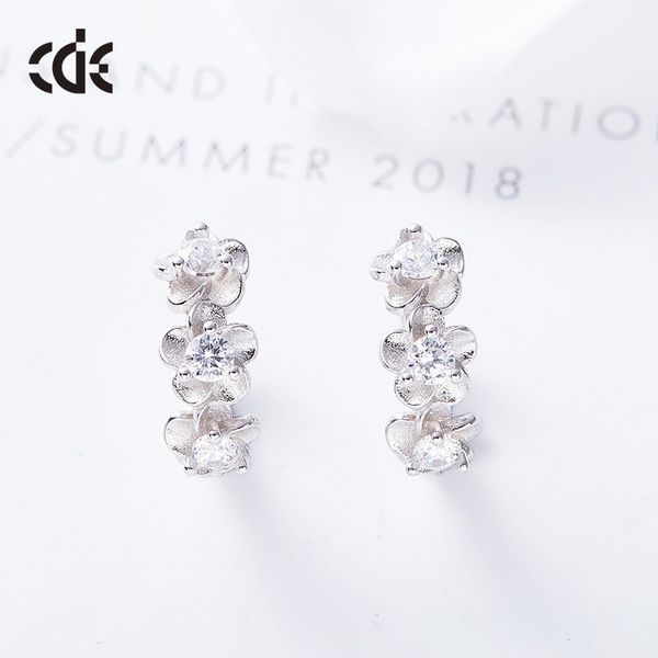 Boucles d'oreilles à fleurs romantiques en argent 925, vent euro-américain, boucles d'oreilles élégantes en cristal Swarovski