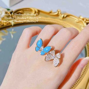 Les experts de la mode recommandent des bijoux 18k Rose Gold Couple Butterfly Ring avec Vnain commun