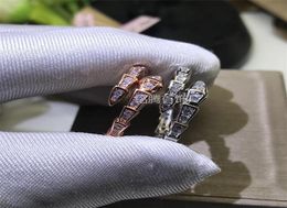 Mode prachtige glanzende nieuwe ringfeestliefhebbers belofte ringen en jubileumringen voor vrouwelijke mannen sieraden cadeau9129906