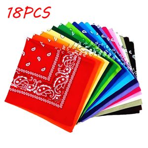 Masques de mode Cache-cou 18 pièces Paisley Bandanas Ensemble multicolore Cowboy Bandana Foulard double face Couvre-chef Masque facial Équitation Camping Foulard 230323