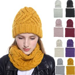 Mode automne hiver femmes bonnet et écharpe 2PC ensemble doux tricoté bonnets foulard pour les femmes en gros