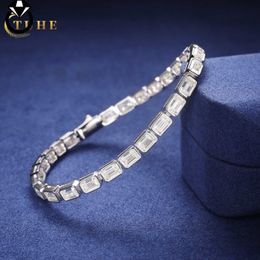 Bijoux de cadeau Feme Femme 5mm 925 Sterling Silver Emerald Cut VVS Bracelet de tennis Baguette Moisanite pour la Saint-Valentin