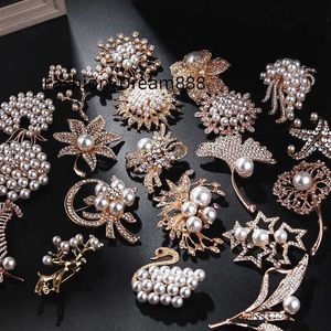 Mode bijoux fins Sier personnalisé Animal Zircon perles papillon broches broches pour femmes broche