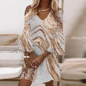 Fashion Flare Sleeve Boho Beach Robes Lady Patchwork V-Neck Party Femmes Vintage Imprimé robe A-Line plus taille
