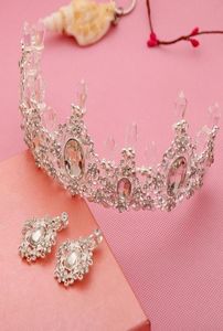 Fleurs de mode Crystal Nouveaux cristaux Bijoux nuptiale de mariage Accessoires robes 2 pièces Stroine sans cou et boucles d'oreilles3281314