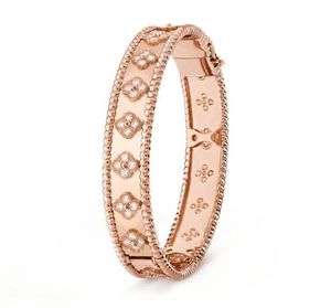 Bracelets de trèfle à quatre feuilles bracelets bracelet diamant étoile kaléidoscope bracelet en or à trois couleurs pour filles bijoux de la Saint-Valentin