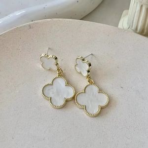 mode trèfle à quatre feuilles boucles d'oreilles designer bijoux charme stud pour femme 18K or rose plaqué argent coquille femmes boucle d'oreille hommes bijoux de mode fête filles cadeau