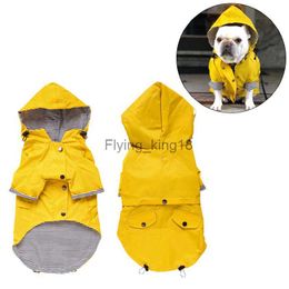 Mode Franse bulldog Pet Rain Coat voor middelgrote grote honden waterdichte puppy grote hondenkleding makel corgi pitbull mascotas regenjas hkd230812