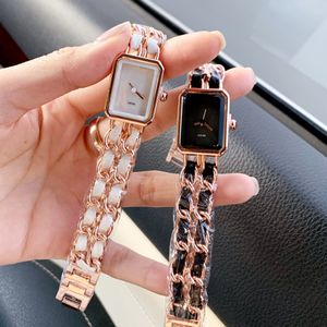 Mode pleine marque montre-bracelet femmes dames Rectangle Style luxe avec Logo acier métal bande Quartz horloge CH 39