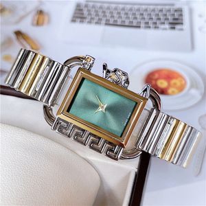 Mode pleine marque montre-bracelet femmes dames tête Style luxe avec Logo acier métal bande Quartz horloge VE 66