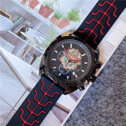 Mode pleine marque montres-bracelets hommes hommes décontracté Sport Style luxe tous les cadrans de travail bracelet en Silicone horloge à Quartz TR 02