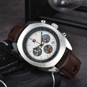 Mode Full Brand Pols Horloges Men Male Style Multifunction Luxe met Silicone Band Quartz Clock