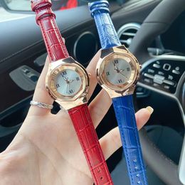 Fashion Full Brand Wrist Watches Women Girl Flower Dial Strap en cuir Corloge de luxe DI36 DI36