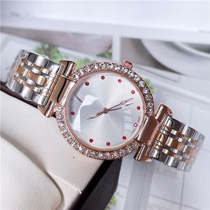 Fashion Full Brand Horloges Vrouwen Dames Meisje Kristal Stijl Luxe Metalen Stalen Band Quartz Klok L89