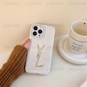 Moda Furry Pink Wool Phone Cases Designer Case Luxury Brand Gold Y Phonecase para IPhone 14 Pro Max Plus 13 12 11 Case 5 Colors Cover New