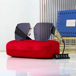 Mode g bril g letter luxe coole zonnebrillen ontwerper 2023 Nieuwe frameless gesneden rand sunshade uv resistent dames populaire tiktok ins hetzelfde