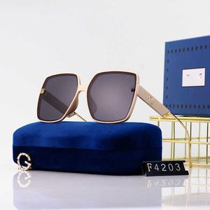 Moda G Carta Gafas de sol de lujo 2022 Nuevas gafas de sol de moda Individualidad de las mujeres Tendencia Pose Esencial Pequeñas gafas frescas Mostrar delgadas