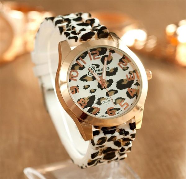 Fashion Geneva Femmes Dress Watches Leopard Print Silicone Watch Gold Watches Ladies Jelly Casual Watch Quartz Wristwatch Gift6435081