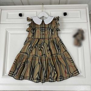 Robe à revers de Fashion Designer Baby Clothes Vishred Full Imprimers Kids Frock Taille 90-160 cm