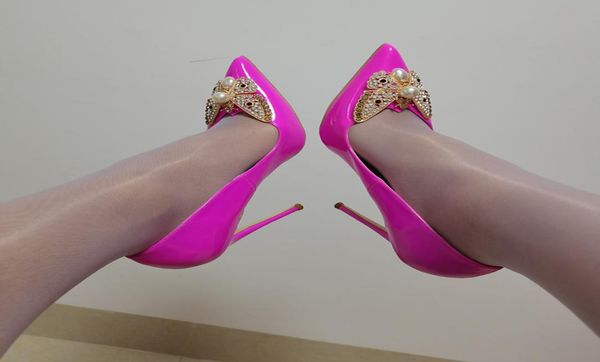 Fashion Glitter Butterfly décor femmes chaussures brevet pointues toe stiletto pompes élégantes dames rouges de mariage roux chaussure de mariée 12cm6828843