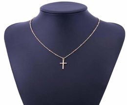 Moda cadena de oro cruz colgante collar pequeño oro cruz gargantillas collares joyería de hip hop para hombres mujeres regalos barato navidad 1210053