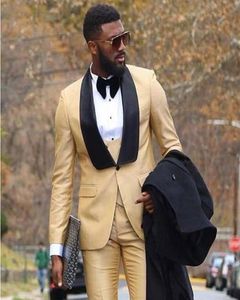 Fashion Gold Designer Mens Cost One Button Grooms Plean Smoking Smowing Sangle de marié Suis-elle avec gilet de veste et pantalon pas cher Prom5465708