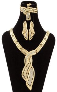 Fashion Gold Sieraden Nigeriaanse Crystal Necklace Hoop oorbellen vrouwen Italiaanse bruidsjuwelensets Bruiloftaccessoires8922639