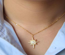 Bijoux plaqué or Collier de pendentif nord de Northstar avec clean cz white feu Gemstone Starburst 2021 Christmas Gift Jewelr5747503