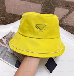 Fashion Gold Silk Leigner Designer Bucket Hats Luxury Nylon Solid Sunhat Cap Mens Striped Automn Hat Women Beanie Outdoor P Caps 53019726