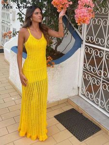 Robe Maxi en maille transparente pour femmes, jaune, Sexy, col en V, sans manches, dos nu, Slim, élégante, robe de plage