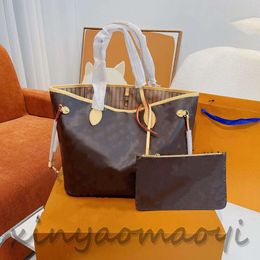 Sacs à main de mode épaule 2pcs sacs de créateurs de luxe chaîne en métal or argent femmes sac à main sac en cuir véritable