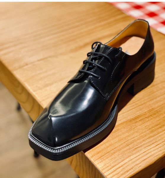 Scarpe derby da uomo in pelle di mucca fatte a mano alla moda Tacco spesso Scarpe da abito da sposa nere da uomo Scarpe oxford da uomo taglia grande 38-46