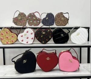 Mode en forme de coeur beaux sacs à bandoulière pour femmes en cuir PU femme bandoulière Vintage décontracté sac à main
