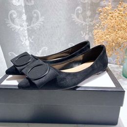 Mode chaussures à talons hauts femmes chaussures dames couleur bout pointu personnalité cuir fabrication grammes ont assisté à tous les sites