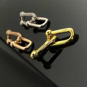 Mode hoogwaardige merk U-vormige hoefijzer buckle oorbellen eenvoudige en coole stijl bamboe joint dubbele ring live uitzending