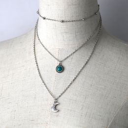 Collier de haute qualité de haute qualité trois couches de chaîne Collier pendentif lune luxe Beau collier pour femmes accessoires de bijoux cadeau