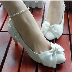 Mode Saint Blanc Chaussures De Mariage Poire Bracelets De Cheville Applique Arc Strass Divers Talons À Choisir Marche Événements Gracieux Chaussure De Mariée278k